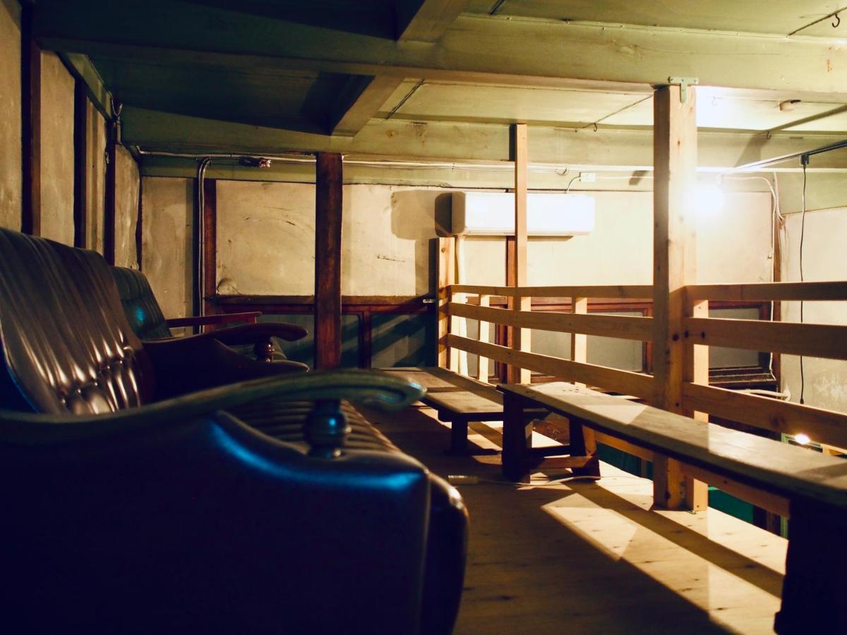 Bakushuku Den Guest House Brew Matsuyama  Exterior foto